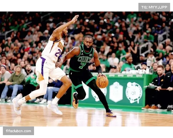 普理查德替补高效砍30分8助攻 绿军后场深度成取胜关键